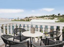 Callinica Hotel
