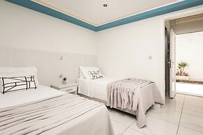 Callinica Hotel
