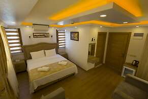 Harbour Suites Old City