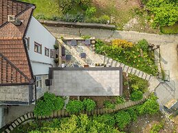 Essentia Guest House