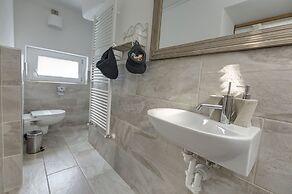 Essentia Guest House