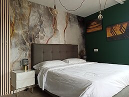 Essentia Guest House