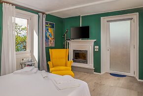 Essentia Guest House