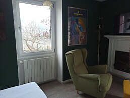 Essentia Guest House