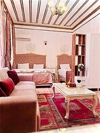 Alhambra Apart Hotel