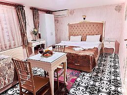 Alhambra Apart Hotel