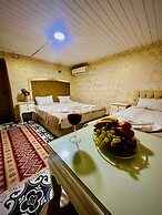 Alhambra Apart Hotel