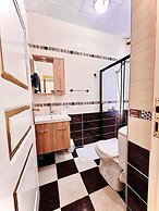 Alhambra Apart Hotel