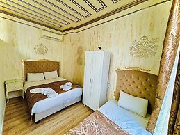 Alhambra Apart Hotel