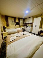 Alhambra Apart Hotel