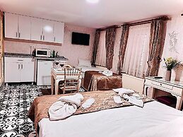 Alhambra Apart Hotel