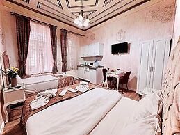 Alhambra Apart Hotel