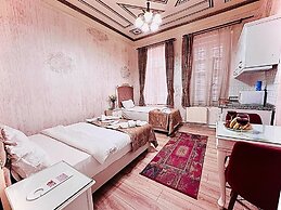 Alhambra Apart Hotel