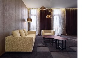 Theatre Hotel