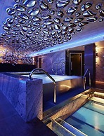 Theatre Hotel