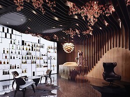 Theatre Hotel