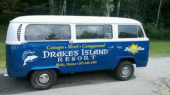 Drakes Island Resort