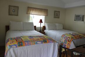 Drakes Island Resort