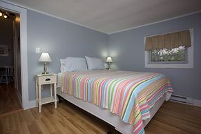 Drakes Island Resort