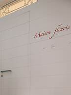 Maison Fleurie