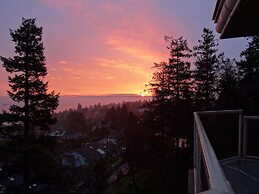 Gibralter Rock Ocean View B&B