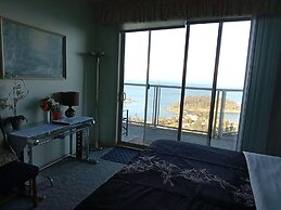 Gibralter Rock Ocean View B&B