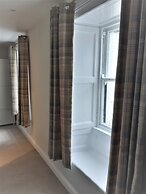 Lowbyer Manor Country House