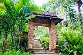 Aonang Cliff Mountain New Resort