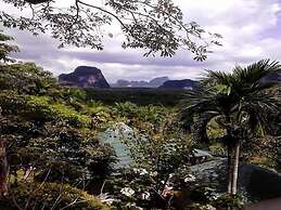 Aonang Cliff Mountain New Resort