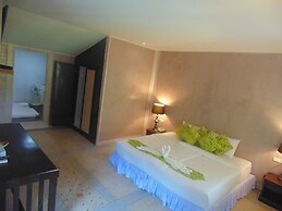 Aonang Cliff Mountain New Resort