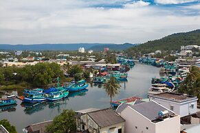 Blue Sky Phu Quoc Hotel
