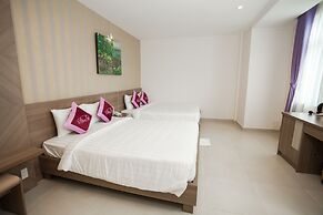 Blue Sky Phu Quoc Hotel