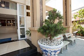 Blue Sky Phu Quoc Hotel