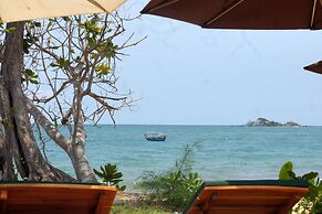 Gold Sand Beach Bungalow