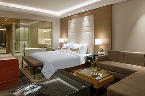 Feathers - A Radha Hotel