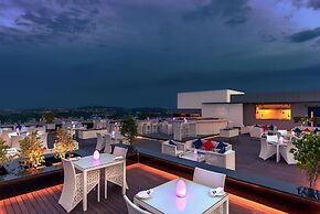 Feathers - A Radha Hotel