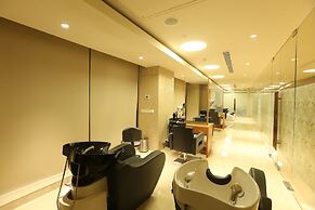 Feathers - A Radha Hotel