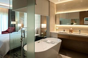 Feathers - A Radha Hotel