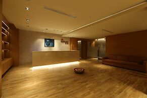 Feathers - A Radha Hotel