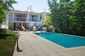 Corinthian Residence