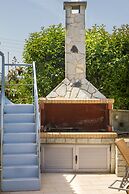 Corinthian Residence