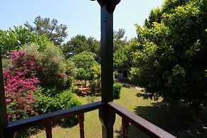 Baris Pension & Bungalows