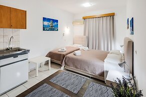 Johnhara Studios & Apartments