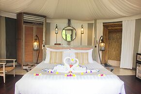 Menjangan Dynasty Resort