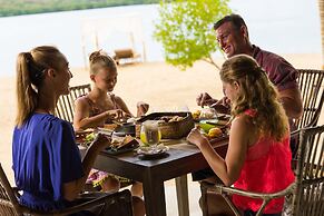 Menjangan Dynasty Resort