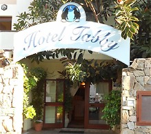 Hotel Tabby