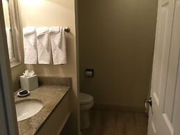 The Avenue Inn and Spa