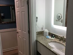 The Avenue Inn and Spa