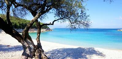 Fiscardonna Luxury Suites