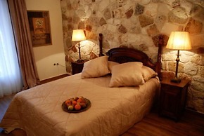 Korina Gallery Hotel